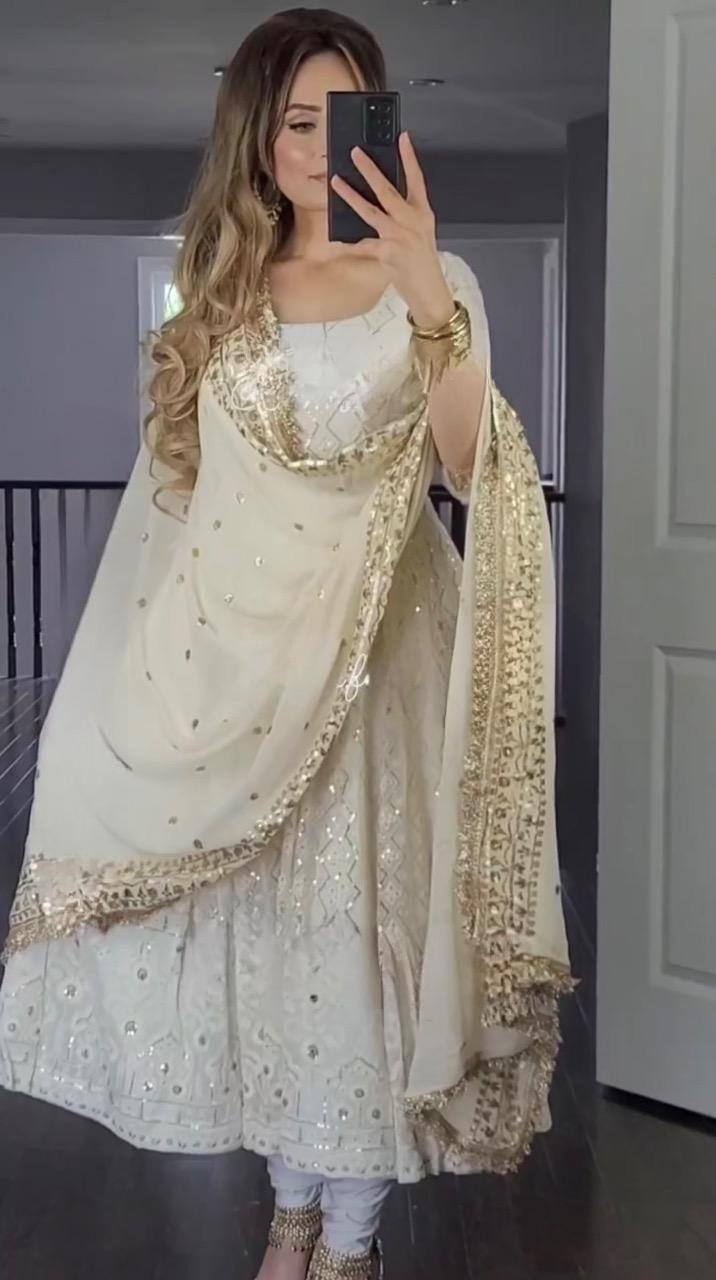 White Colored Real Heavy Embroidery Work Anarkali Suit Set SI 1182 White Colored Real Heavy Embroidery Work Anarkali Suit Set SI 1182