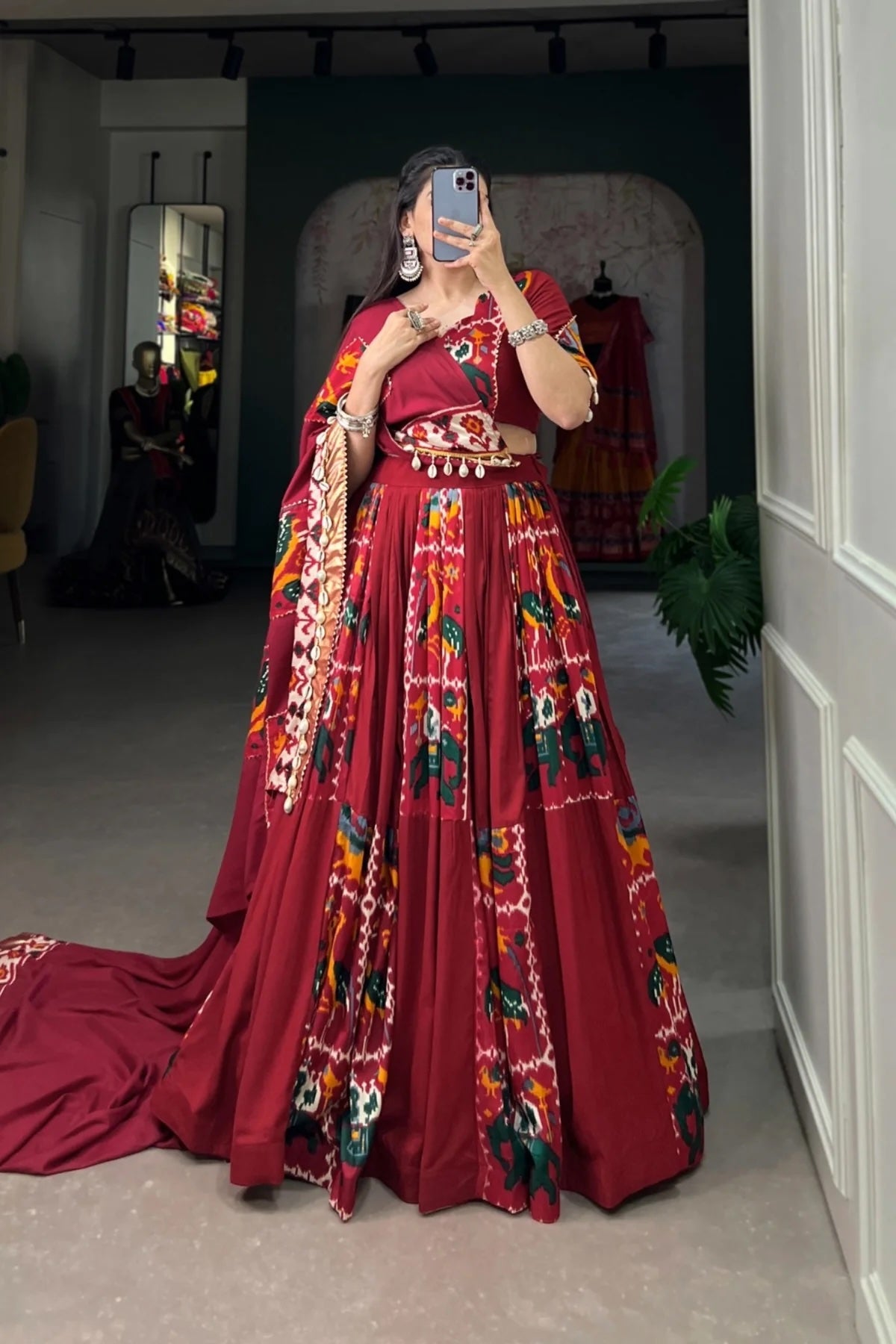 Exquisite Rayon Lehenga Choli Set – Elegant and Comfortable Ethnic Wear