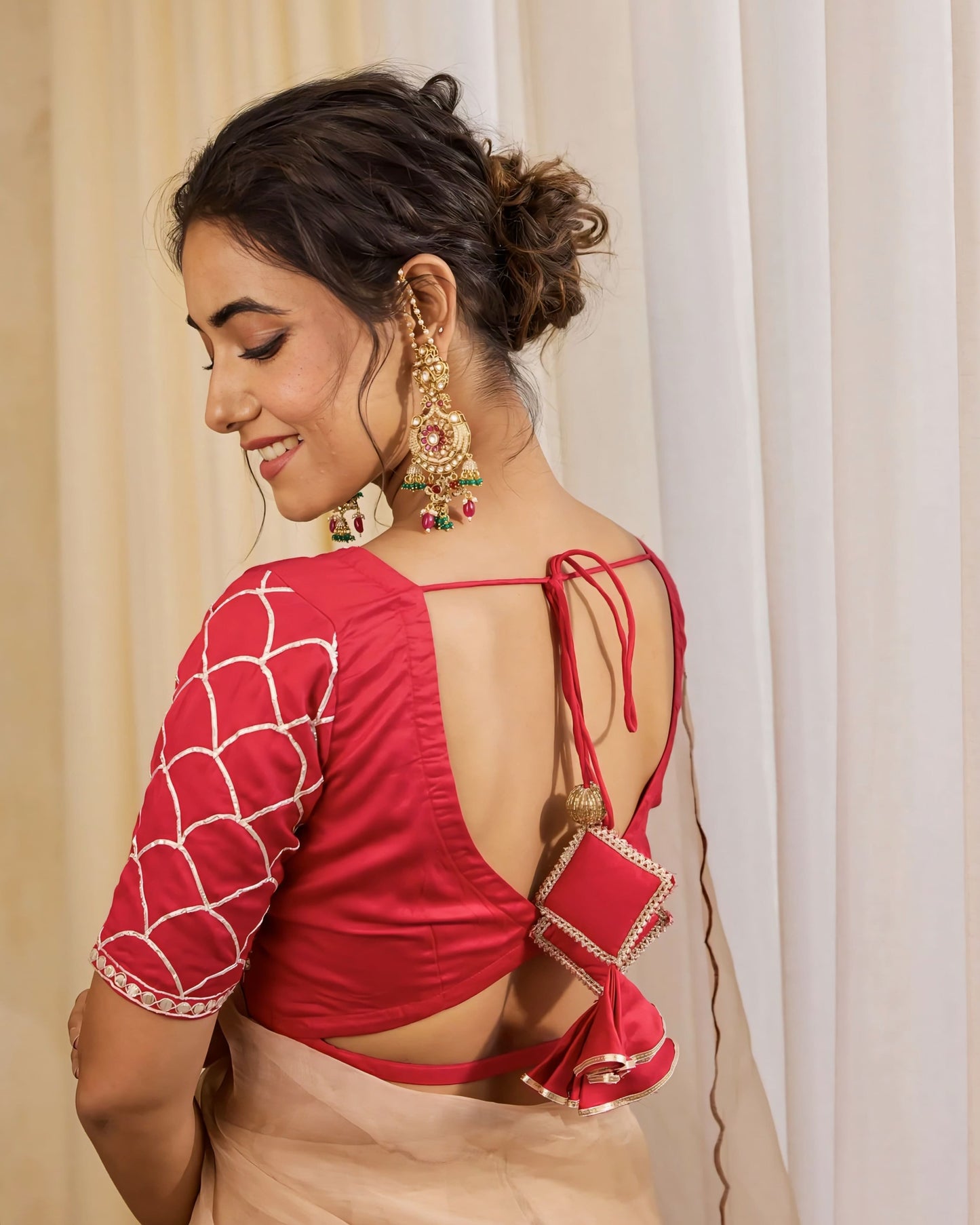 Rani Pink Princess Cut Blouse with Scalloped Neckline & Net Sleeves