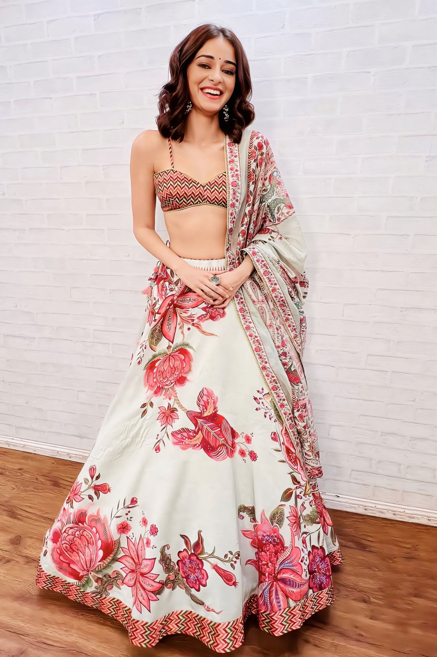 Ananya Pandey in Jaituni Gooncha Lehenga Set – Green Handwoven Chanderi & Cotton Silk Digital Print Lehenga