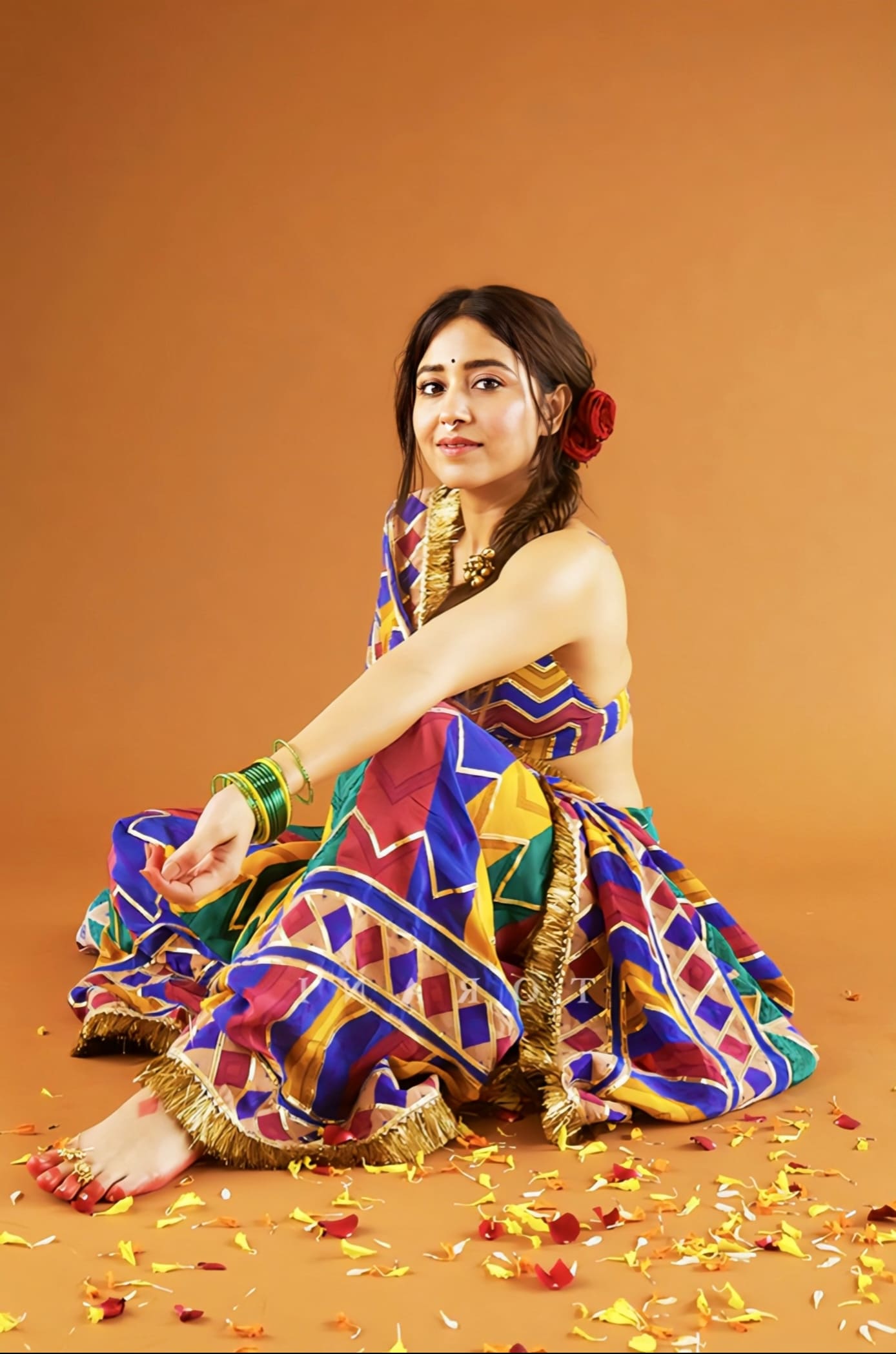 Shweta Tripathi in Satrangi Shamiyana Saree Set – Multicolour Handwoven Chanderi Embroidered Designer Saree