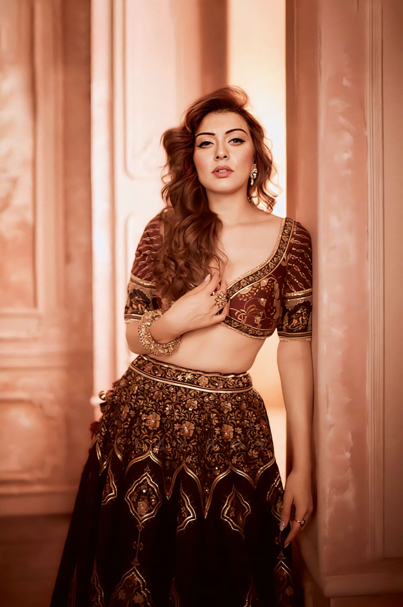 Hansika in Gulghast Mahnaz Lehenga Set – Black & Red Raw Silk Bhagalpuri Digital Print Designer Lehenga