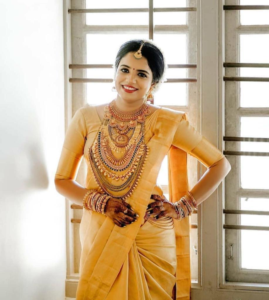 Yellow Attractive Traditional Lichi Silk Bridal Wear Banarsi Designer Saree