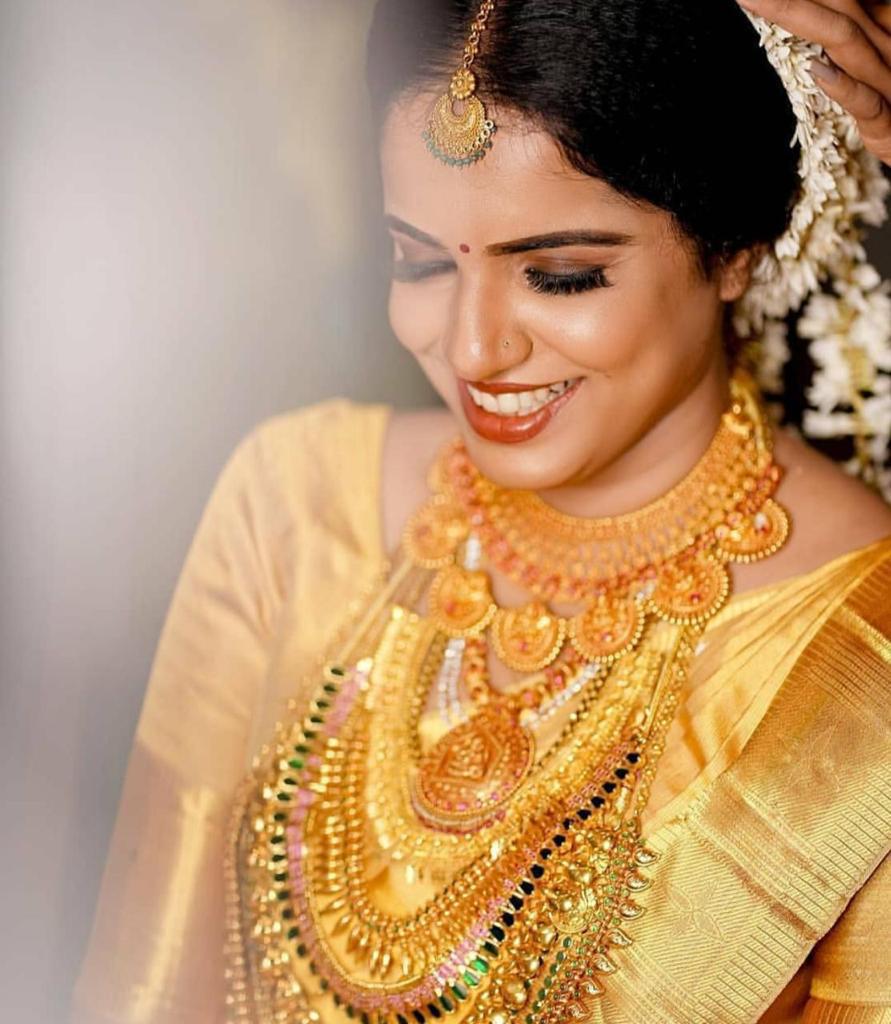 Yellow Attractive Traditional Lichi Silk Bridal Wear Banarsi Designer Saree
