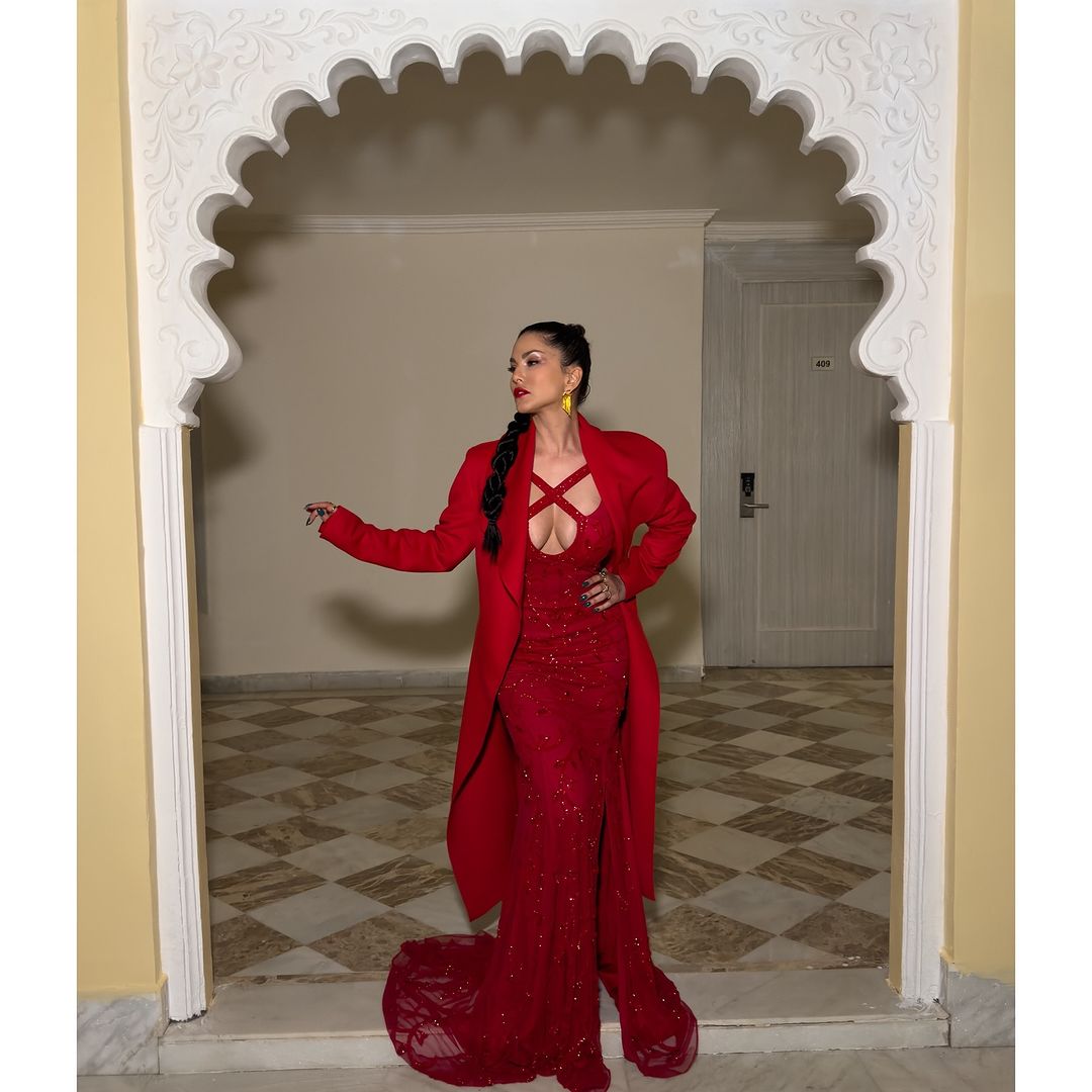 Sunny Leone - Red Net Hand Embroidered Floral Criss-cross Neck Gown