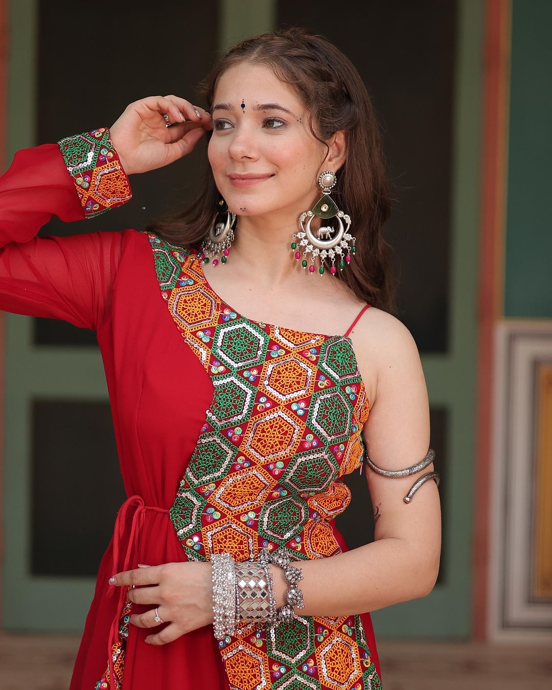 Faux Blooming Tradition Gown with Kutchi Gamthi Work