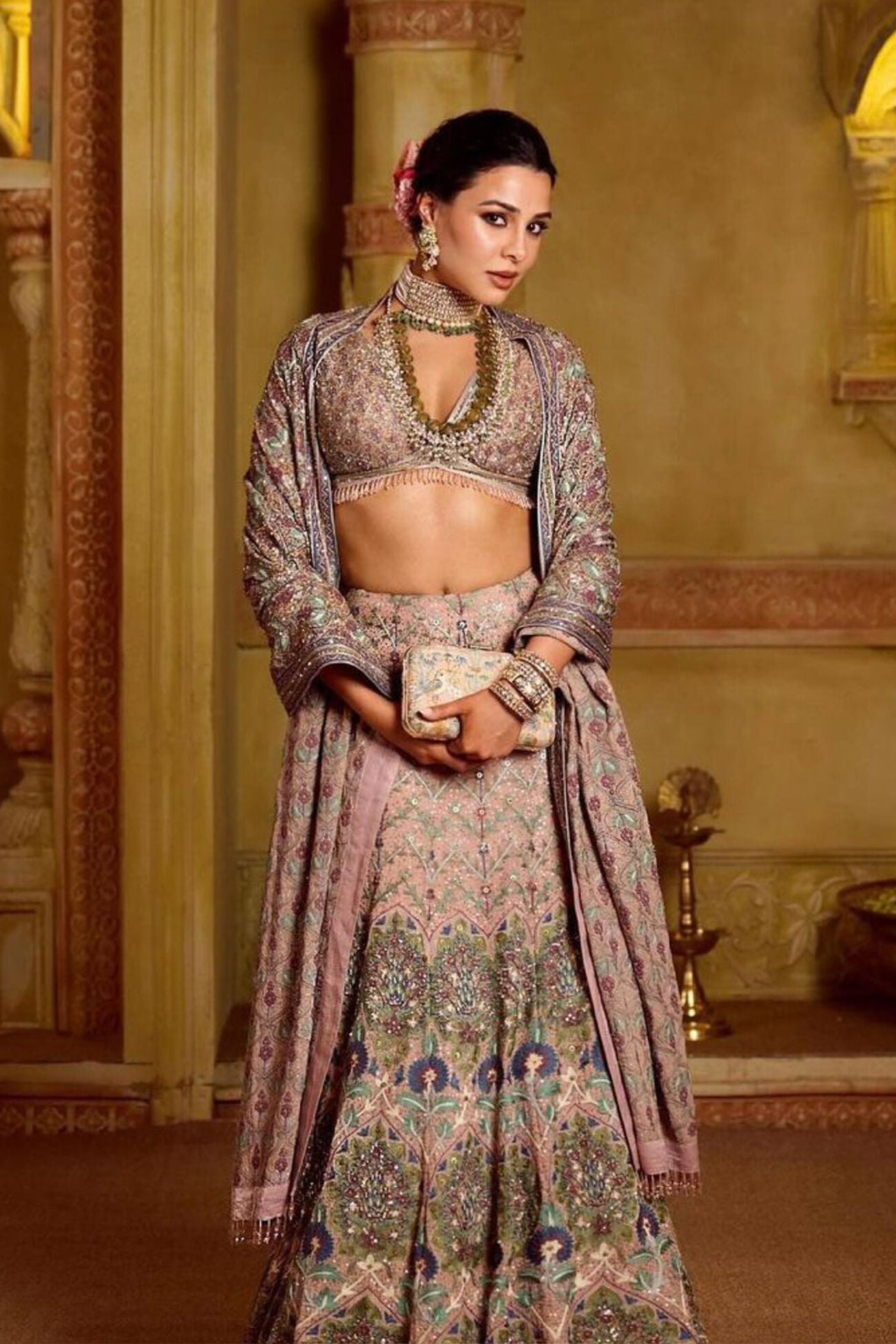 Tania Shroff in Blush Krandasi Embroidered Zardozi Skirt Set