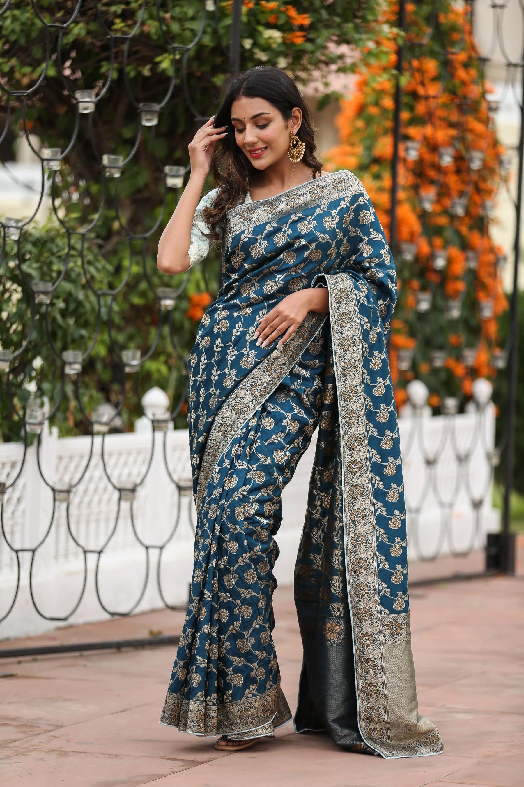 Royal Blue Munga Silk Saree with Zari Embroidery