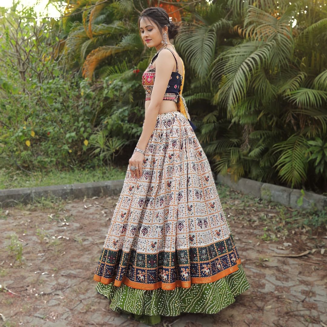 Elegant Bandhej Patola Foil Print Lehenga Choli: Fully Stitched for Effortless Style