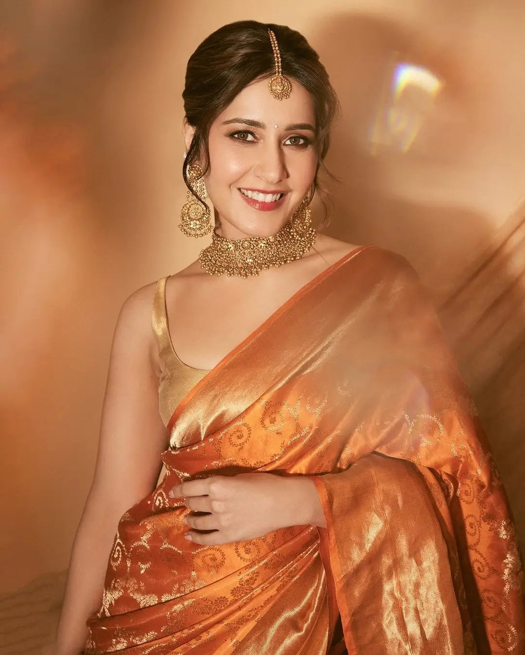 Raashi Khanna in Stunning Wedding Saree