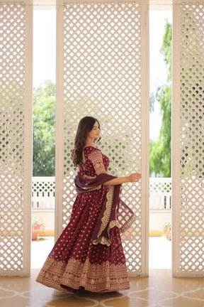 Viscose Jacquard Designer Wedding Lehenga Choli For Bridal Wear