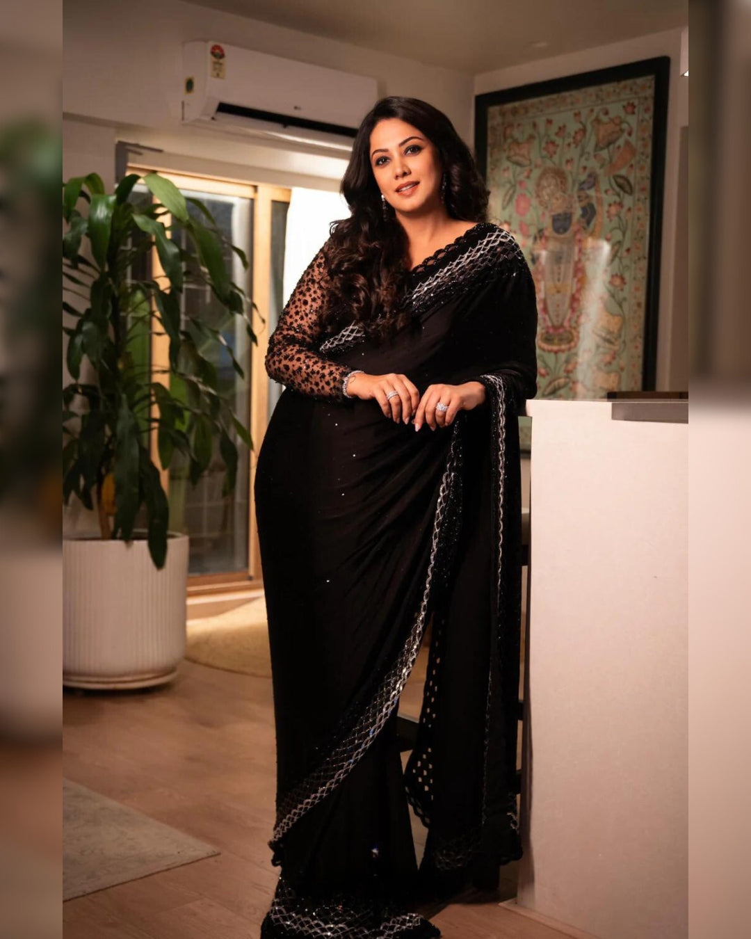 Eka Lakhani Black Scalloped Cutwork Border Saree | Elegant and Timeless Ethnic Wear