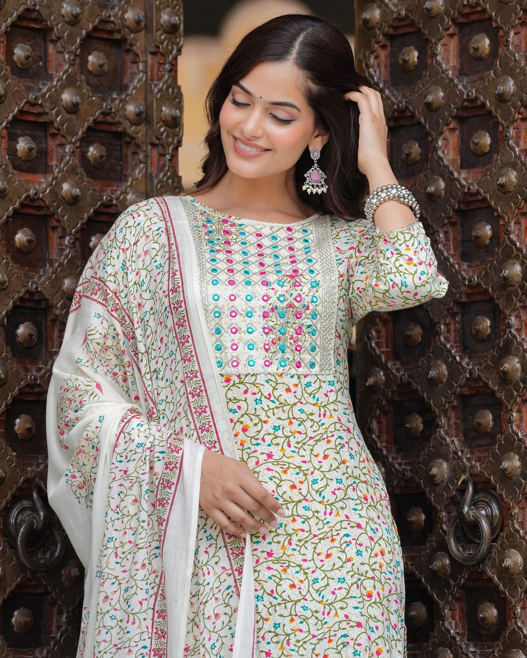 Beige Printed Kurta and Pant Set | Elegant Simplicity Meets Sophistication