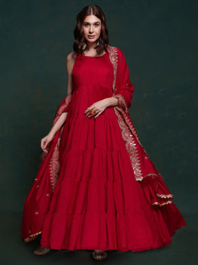 Fabulous Red Georgette Festival Wear Gown with Heavy Dupatta