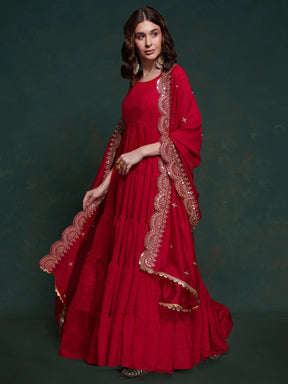 Fabulous Red Georgette Festival Wear Gown with Heavy Dupatta