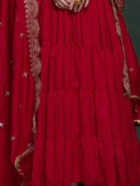 Fabulous Red Georgette Festival Wear Gown with Heavy Dupatta