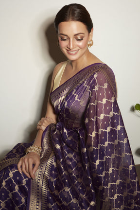 Dia Mirza in Regal Abhirami Blue Saree