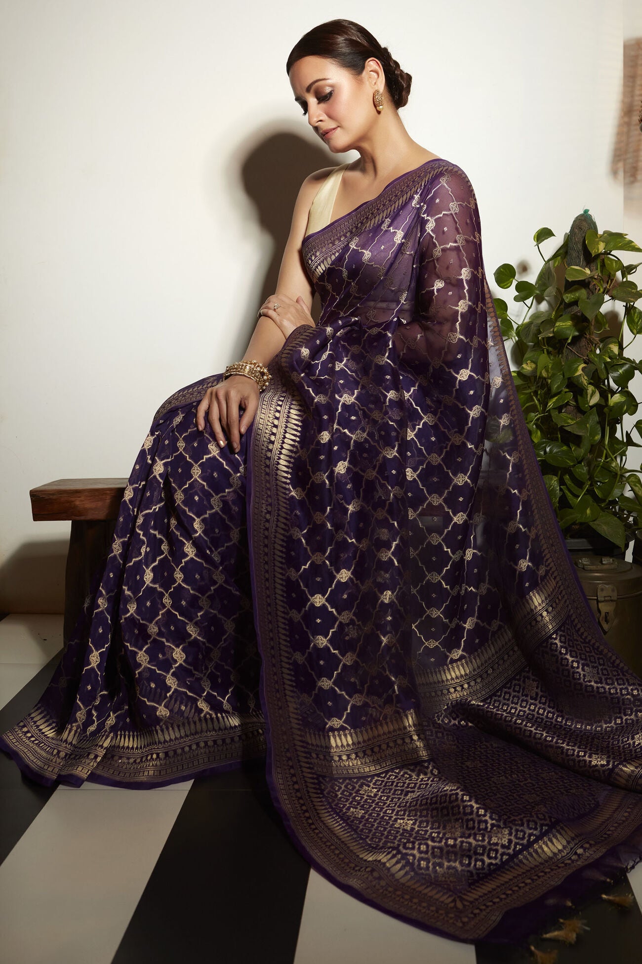 Dia Mirza in Regal Abhirami Blue Saree