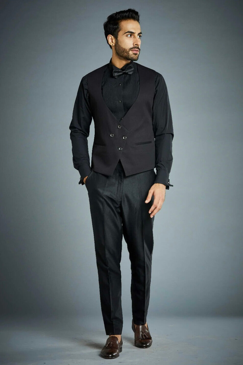 Luxury Black Textured Tuxedo Suit for Men with Satin Peak Lapel & Waistcoat