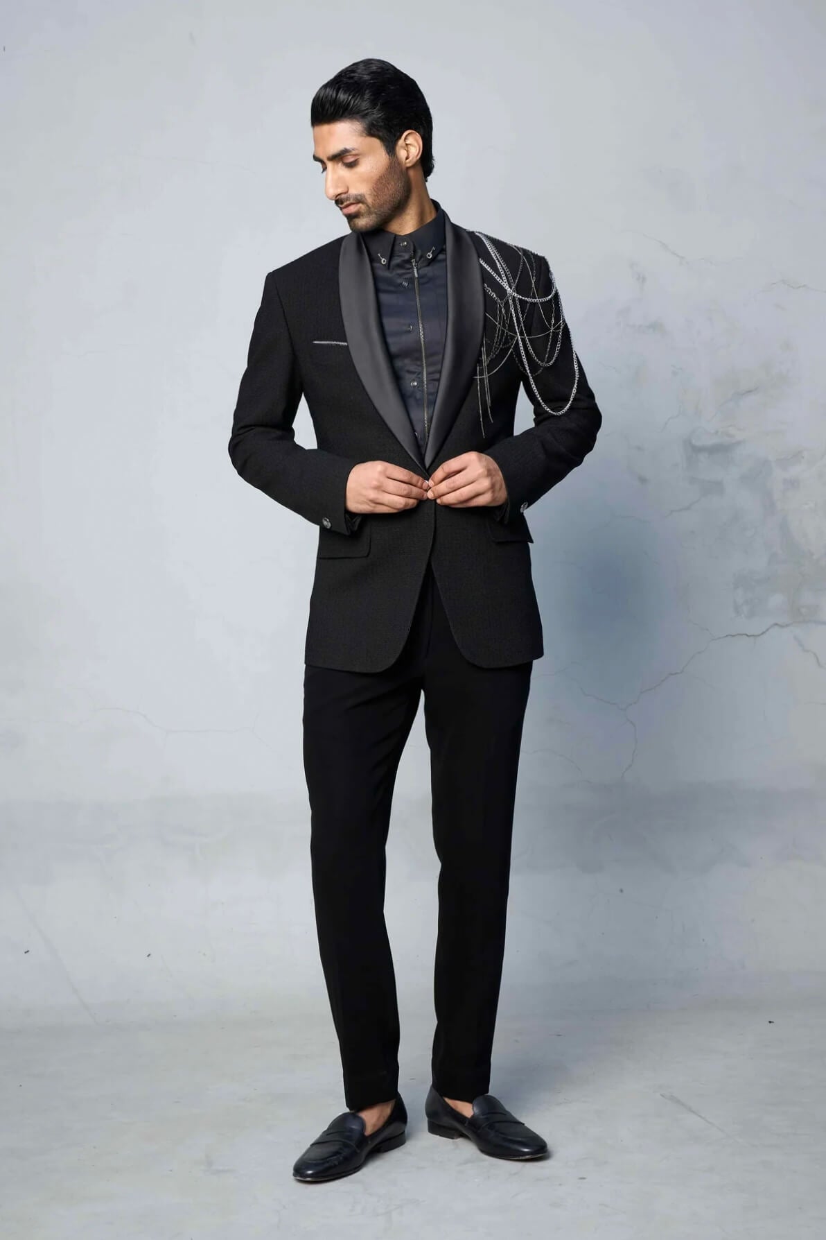 Luxury Black Textured Tuxedo Suit for Men with Satin Peak Lapel & Waistcoat
