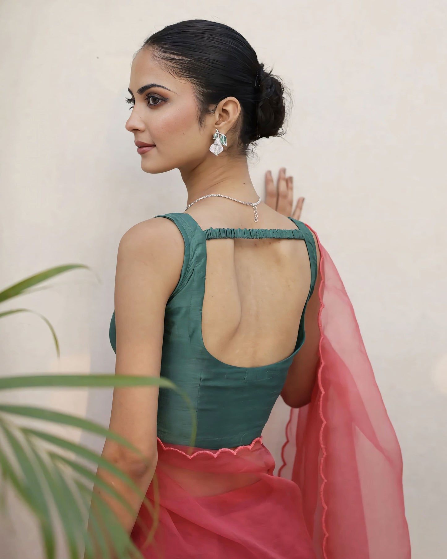 Emerald Green Princess Cut Sleeveless Blouse with Sweetheart Neck