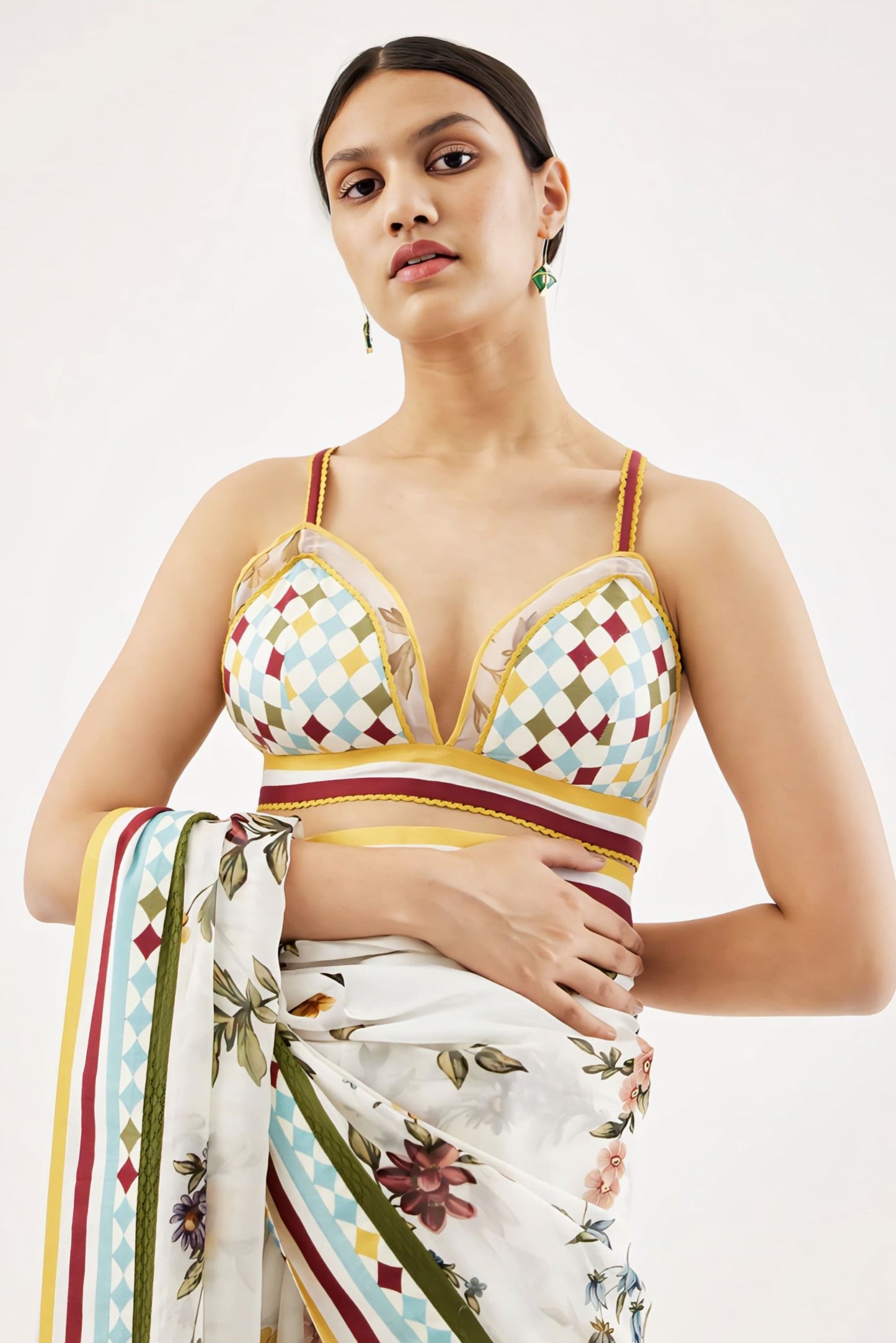 Chic Multicolor Printed Saree Blouse with Geometric Pattern