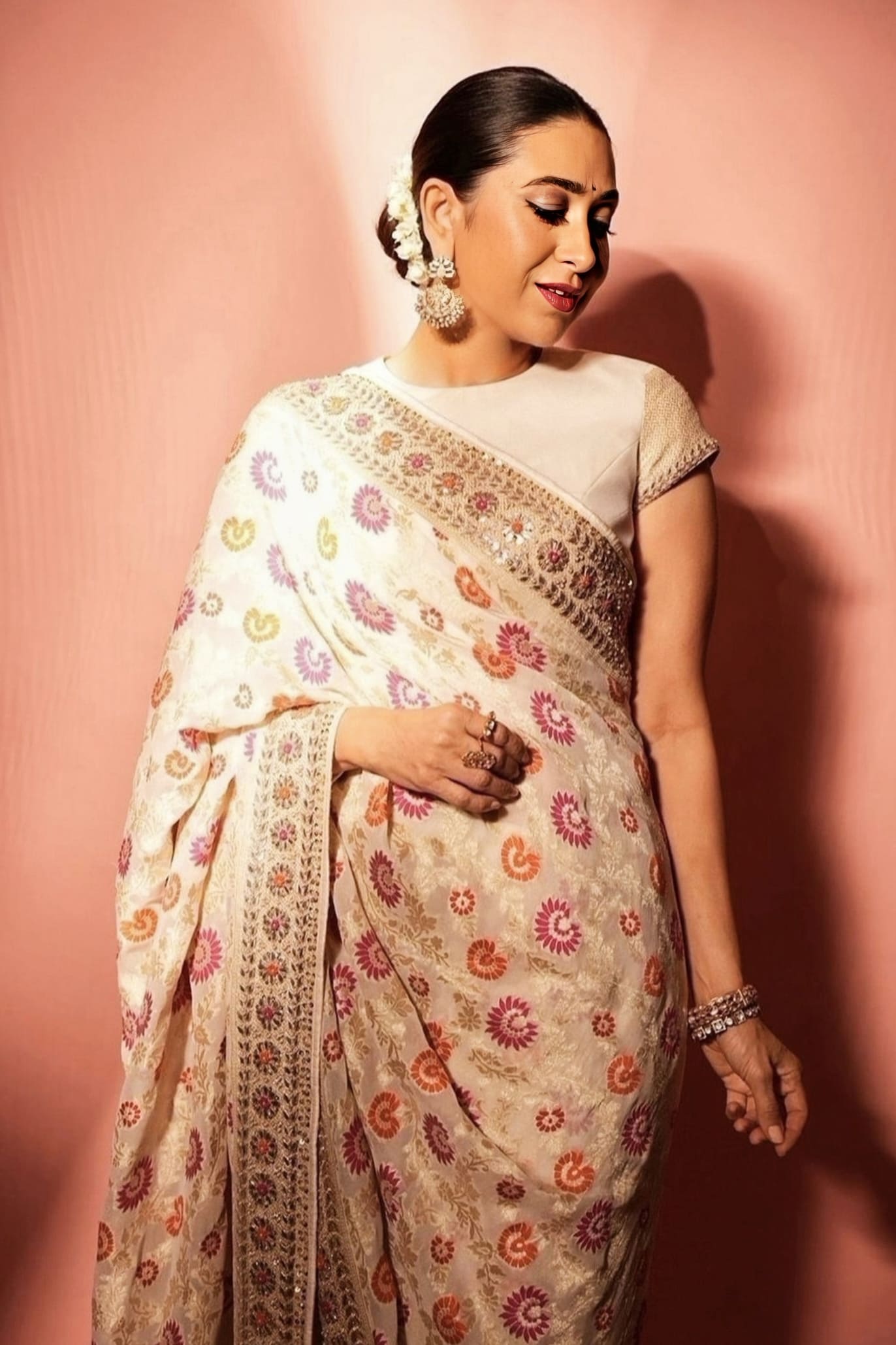 Karisma Kapoor Inspired Cream Silk Banarasi Saree Set | Gota Patti & Pearl Embroidered Designer Saree
