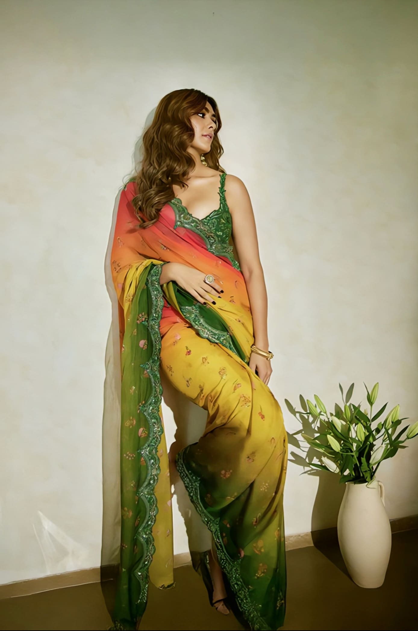 Mrunal Thakur Inspired Ombre Green Organza Saree Set | Chitrangi Ziya Designer Bralette Saree