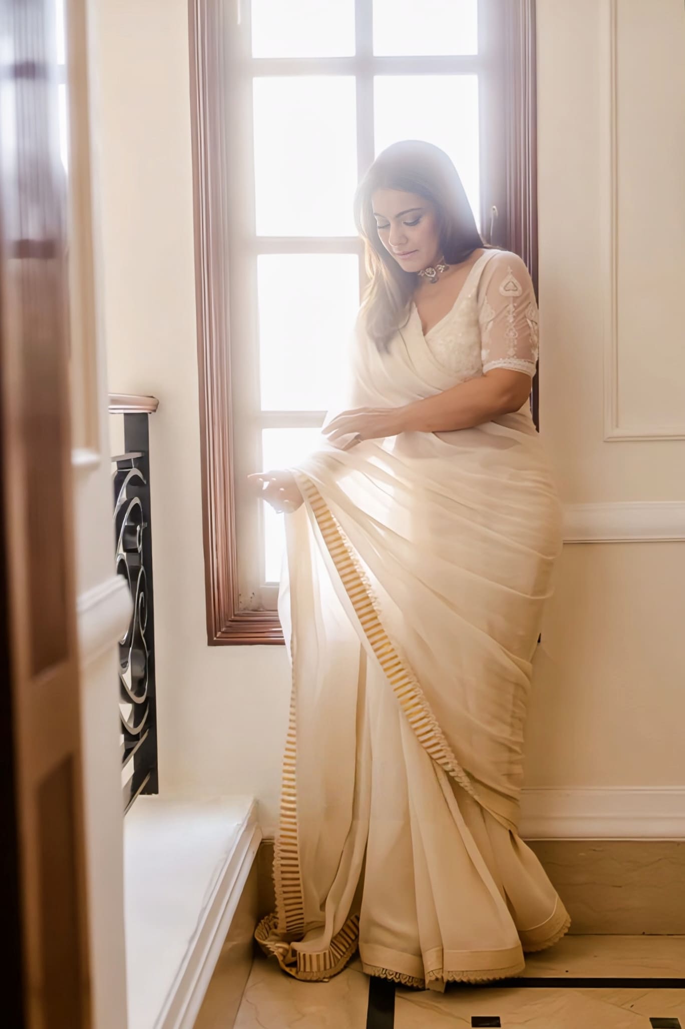 Kajol Inspired Ivory Hand-Embroidered Georgette Saree Set | Maahe Lasika Designer Outfit