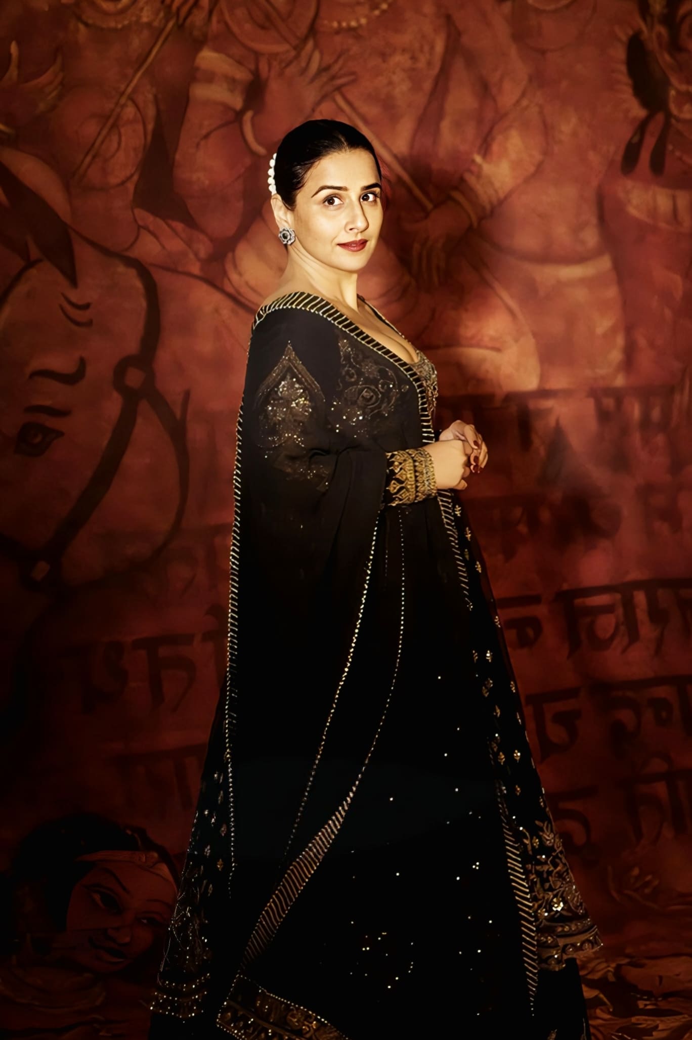Fabric Details: Anarkali- Jeni Silk, Butterfly net, Skirt- Jeni Silk & Odhni- Chiffon  Work Type: Embroidered  Colour: Black