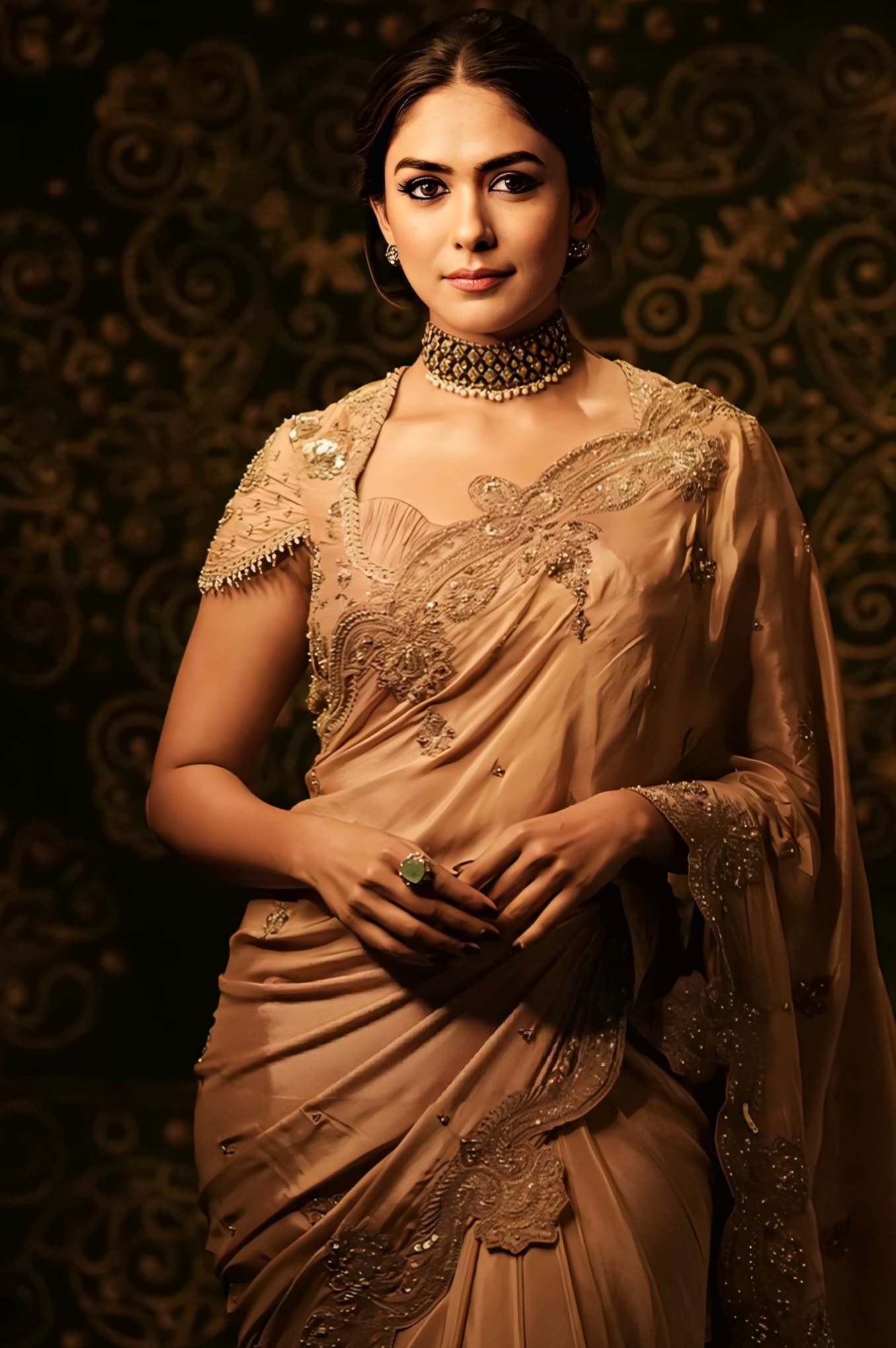 Mrunal Thakur in Kasoori Dilruba Saree Set – Beige & Golden Hand Embroidered Designer Saree with Organza Cape