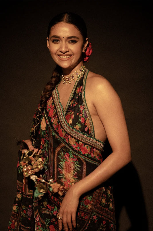Keerthy Suresh in Dil Shaad Cyra Saree Set – Black Muslin Silk Digital Print & Embroidered Designer Saree
