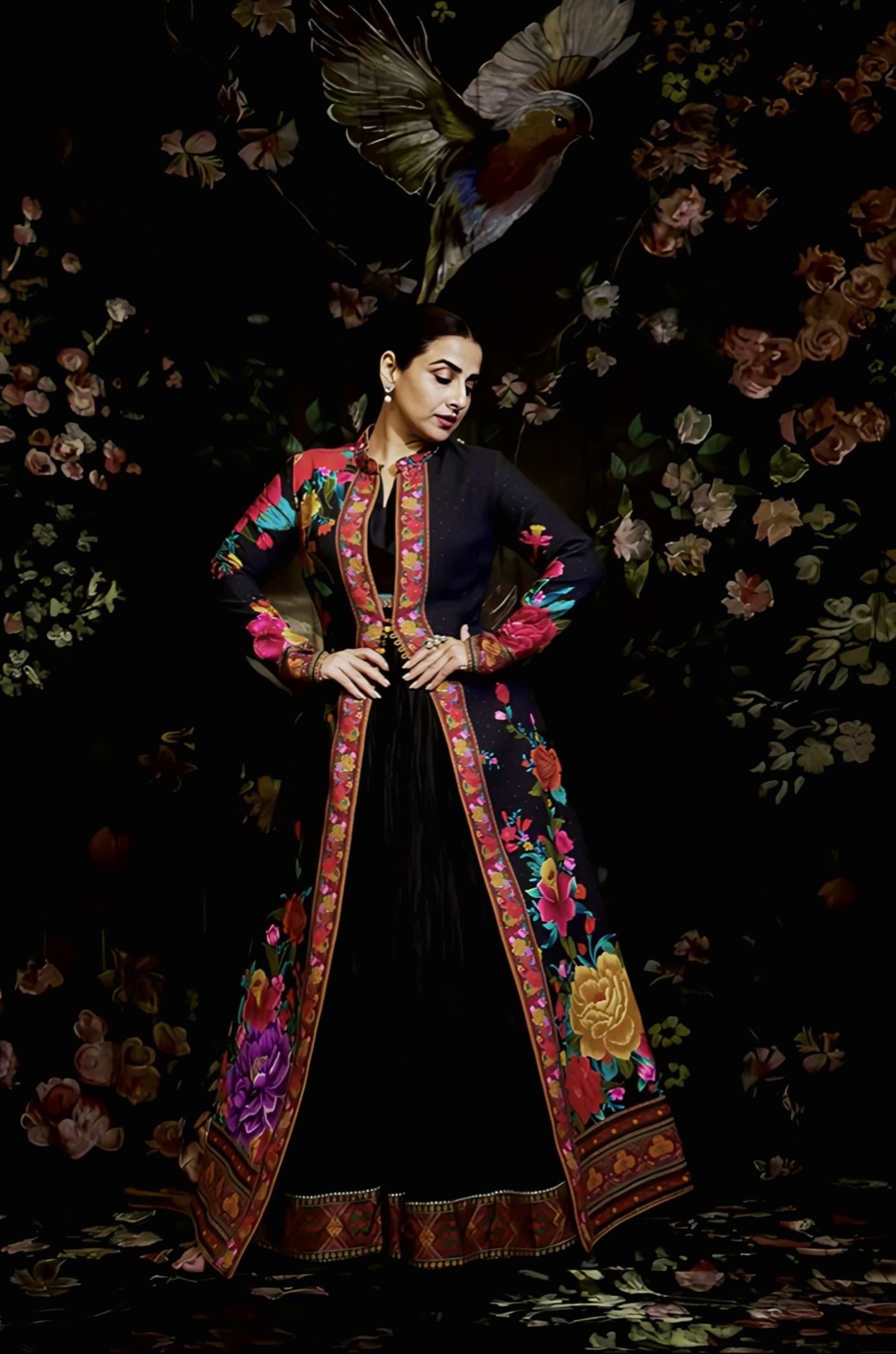 Vidya Balan in Dil Shaad Kerensa Jacket Set – Black Cotton Jacquard & Handwoven Chanderi Digital Print Designer Set