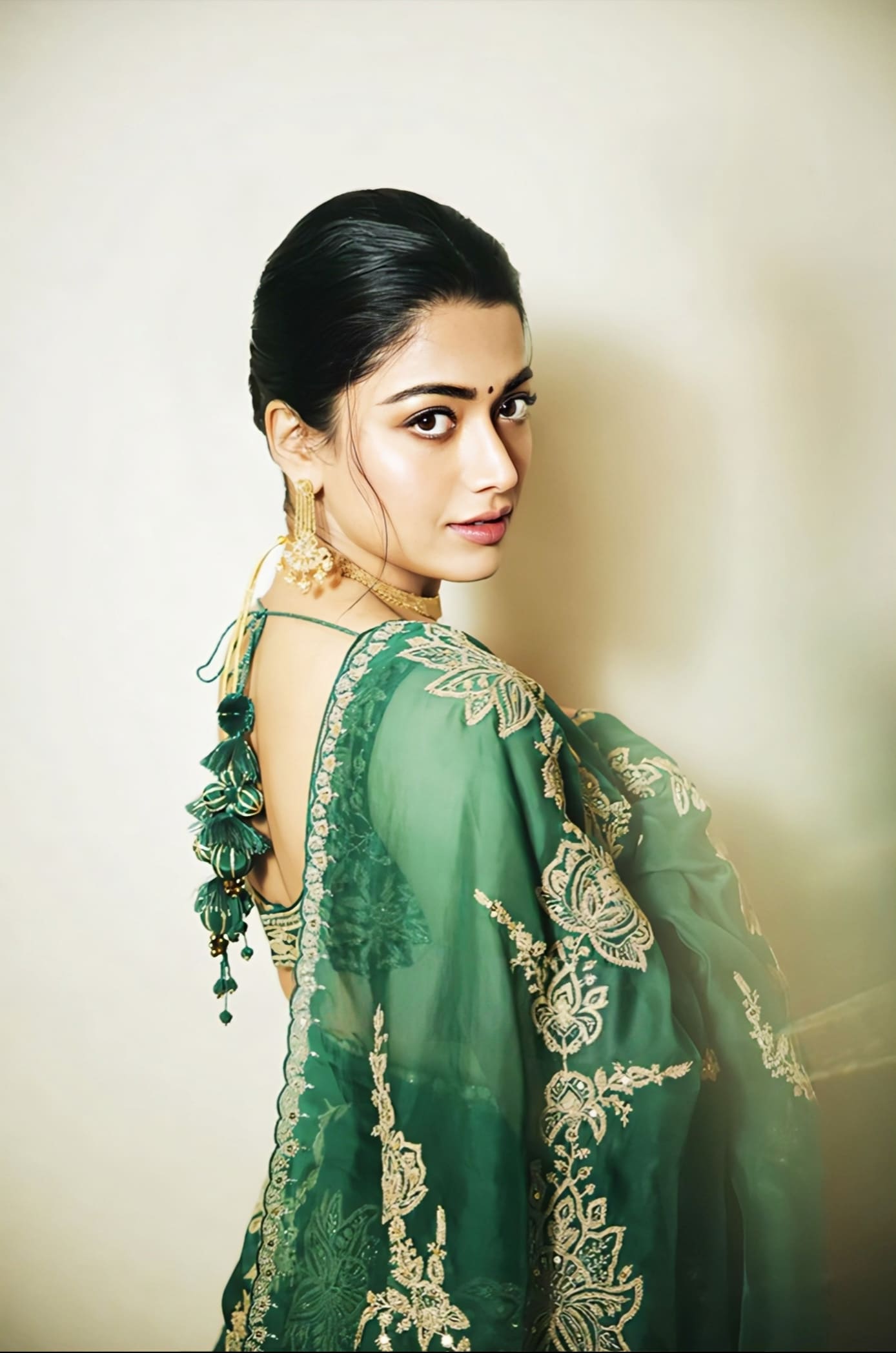 Rashmika Mandanna in Akhzari Miral Saree Set – Green Organza Embroidered Designer Saree