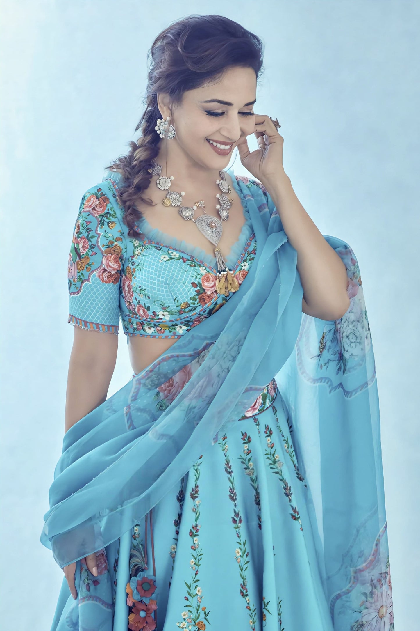 Madhuri Dixit in Firoza Arshneer Lehenga Set – Blue Linen Satin Digital Print & Embroidered Designer Lehenga