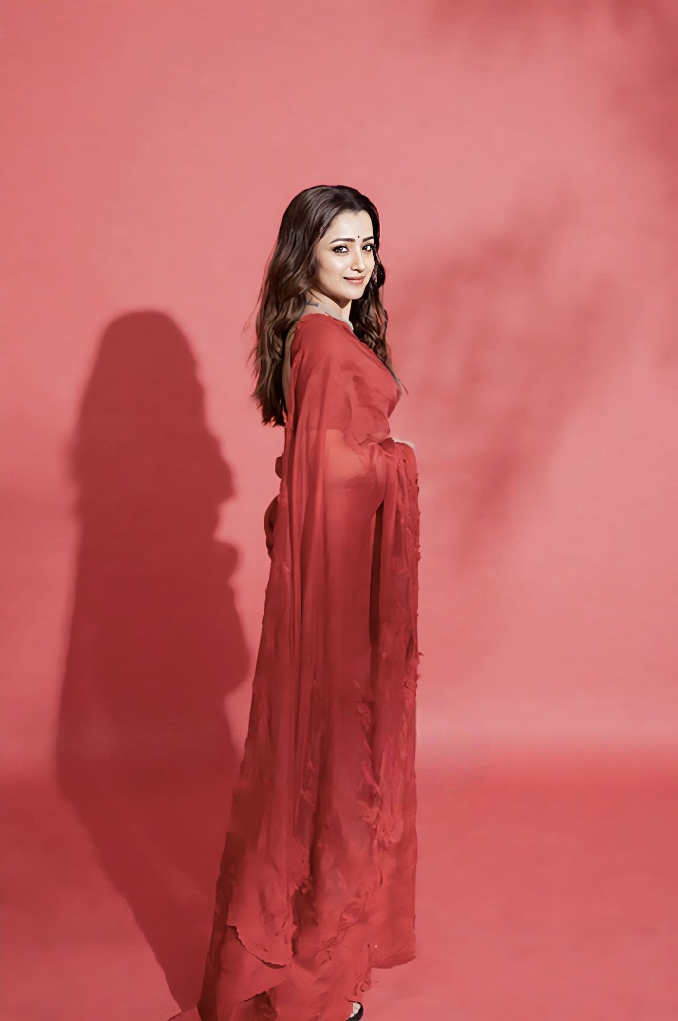 Trisha Krishnan in Surkh Ela Meher Passa Saree Set – Red Organza Embroidered Designer Saree