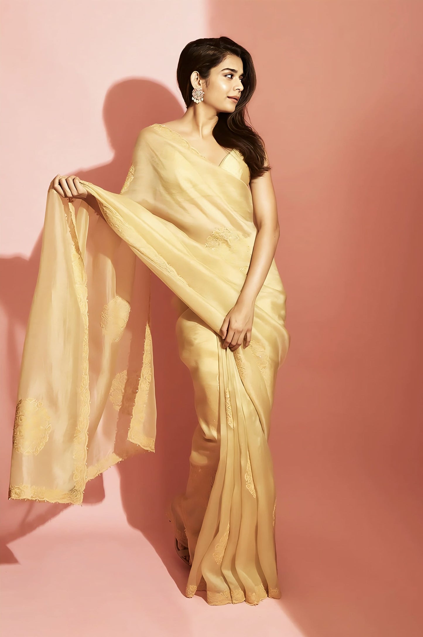 Mithila Palkar in Sunhera Aadira Ziva Saree Set – Yellow Silk Organza Embroidered Designer Saree