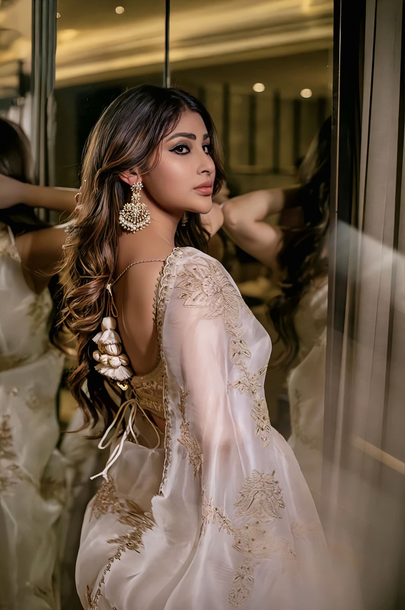 Mouni Roy in Gul-Bano Daavya Yashaswini Saree Set – Ivory Organza Embroidered Designer Saree