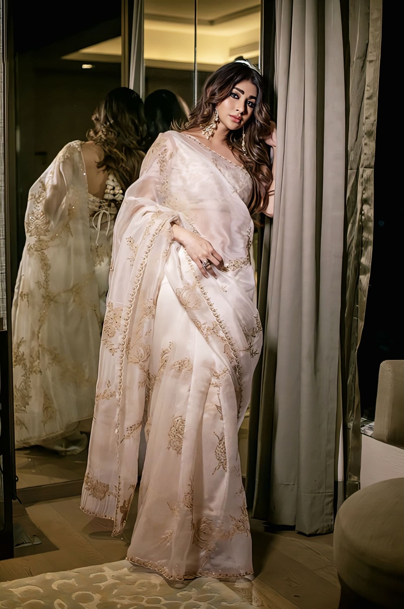 Mouni Roy in Gul-Bano Daavya Yashaswini Saree Set – Ivory Organza Embroidered Designer Saree