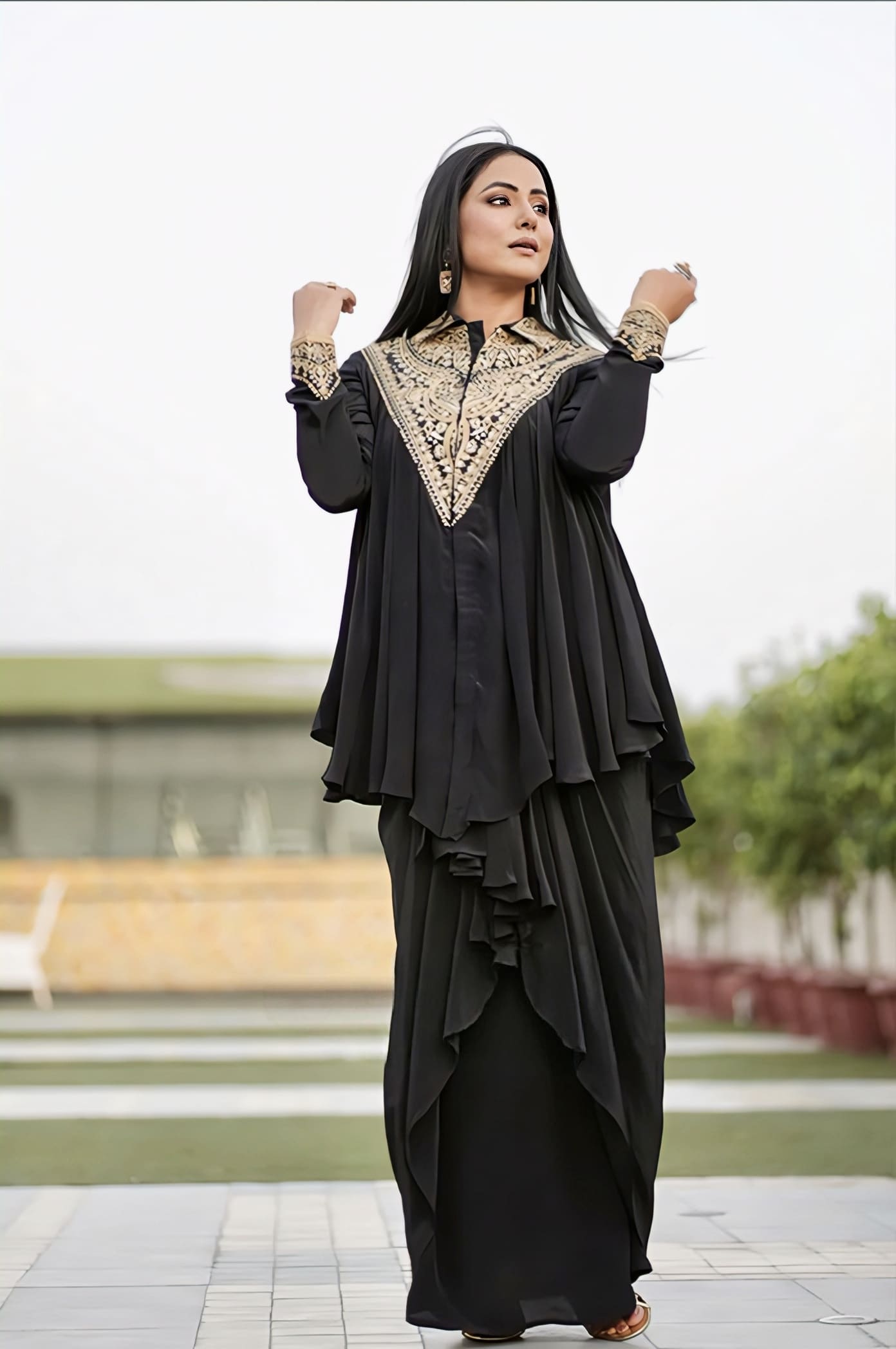 Hina Khan in Gul-Saroja Co-ord Set – Black Silk Crepe Embroidered Designer Dhoti Set