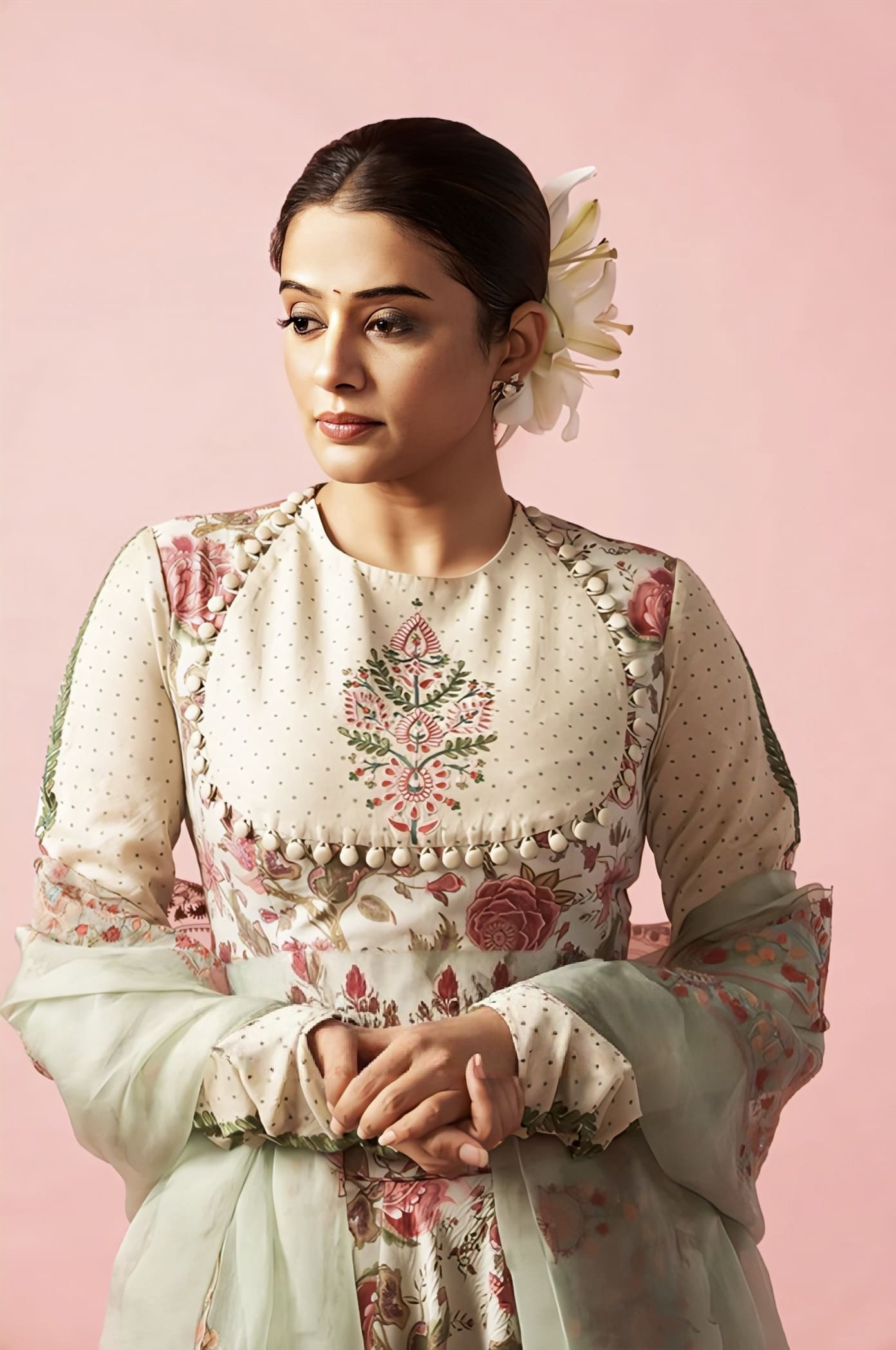 Priyamani Raj in Jaituni Bindu Lehenga Set – Green Handwoven Chanderi Aari Embroidered Designer Lehenga