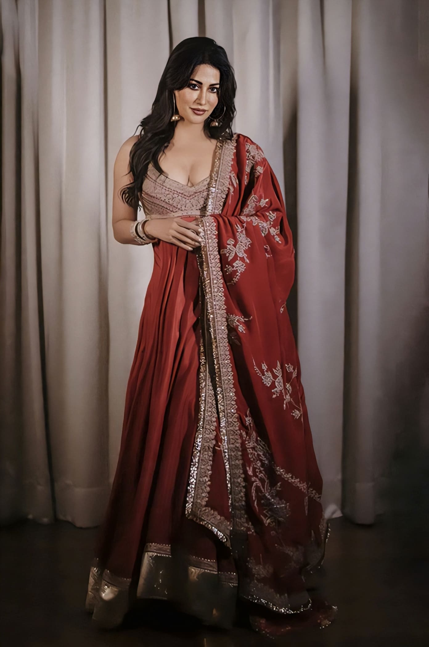 Chitrangada Singh in Sindoori Swara Anarkali Set – Red Hand Embroidered Designer Anarkali