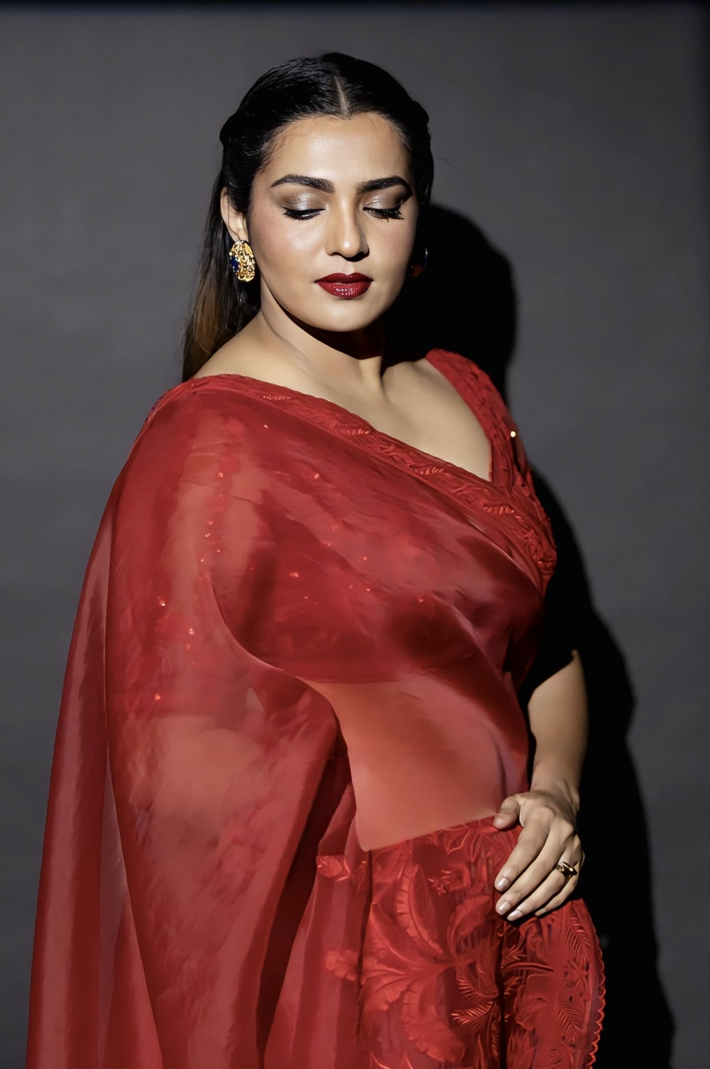 Parvathy in Gulmohar Dea Advika Saree Set – Red Organza Embroidered Designer Saree