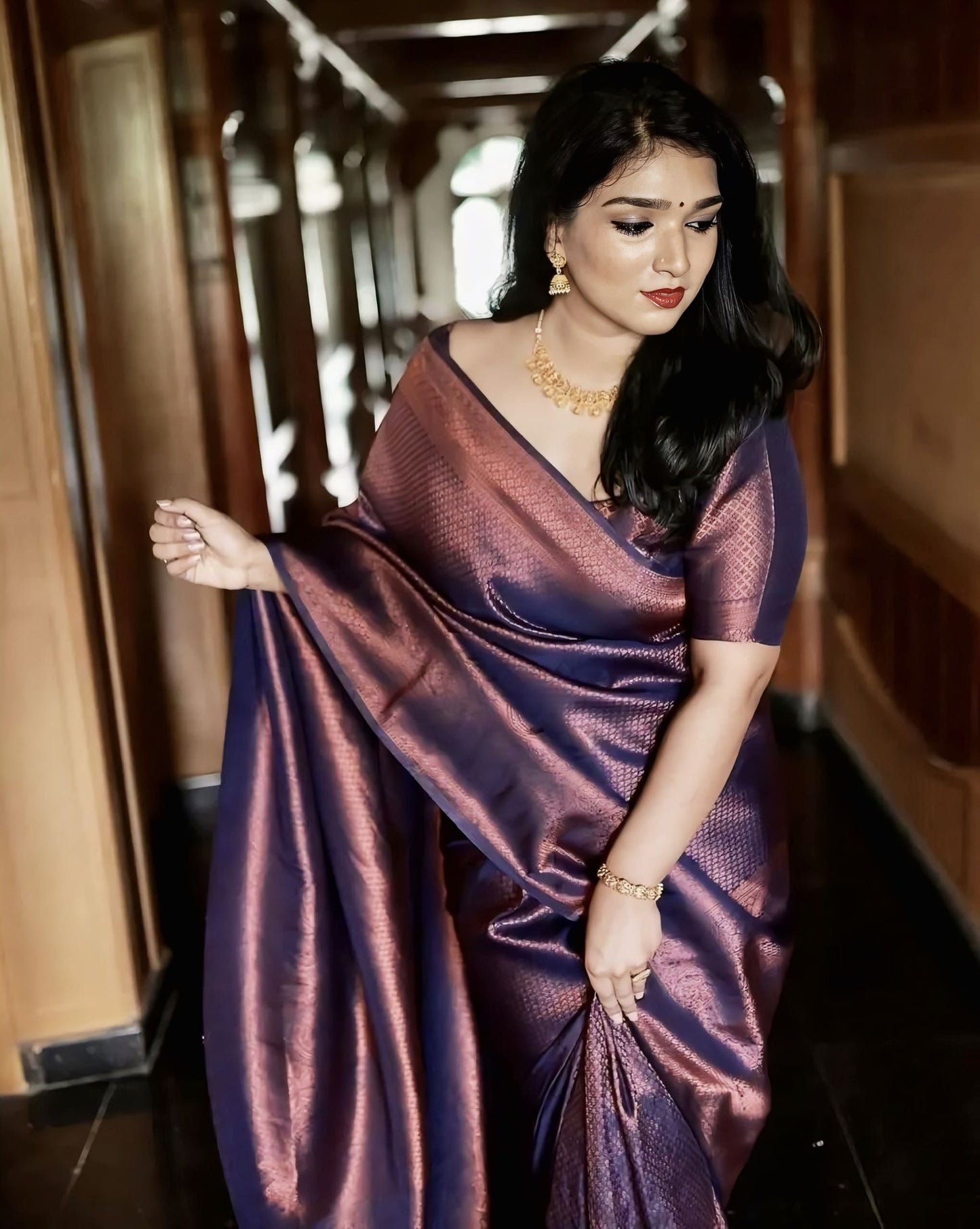 Navy Blue Soft Silk Saree with Jacquard Weave & Matching Blouse Piece