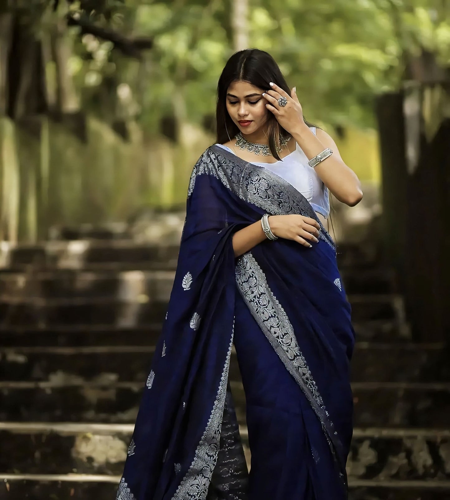 Navy Blue Soft Banarasi Silk Saree with Jacquard Weave & Contrast Grey Blouse Piece