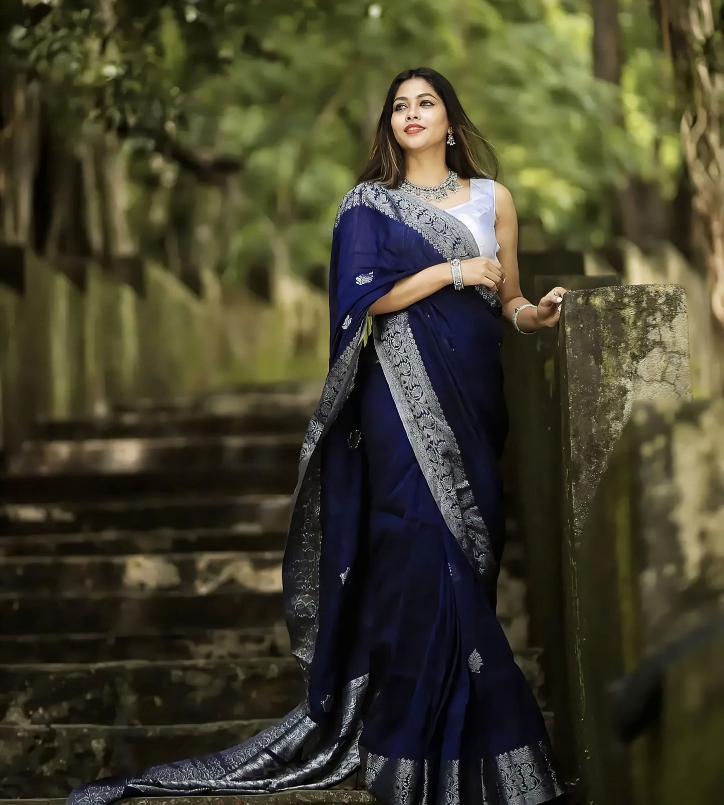 Navy Blue Soft Banarasi Silk Saree with Jacquard Weave & Contrast Grey Blouse Piece