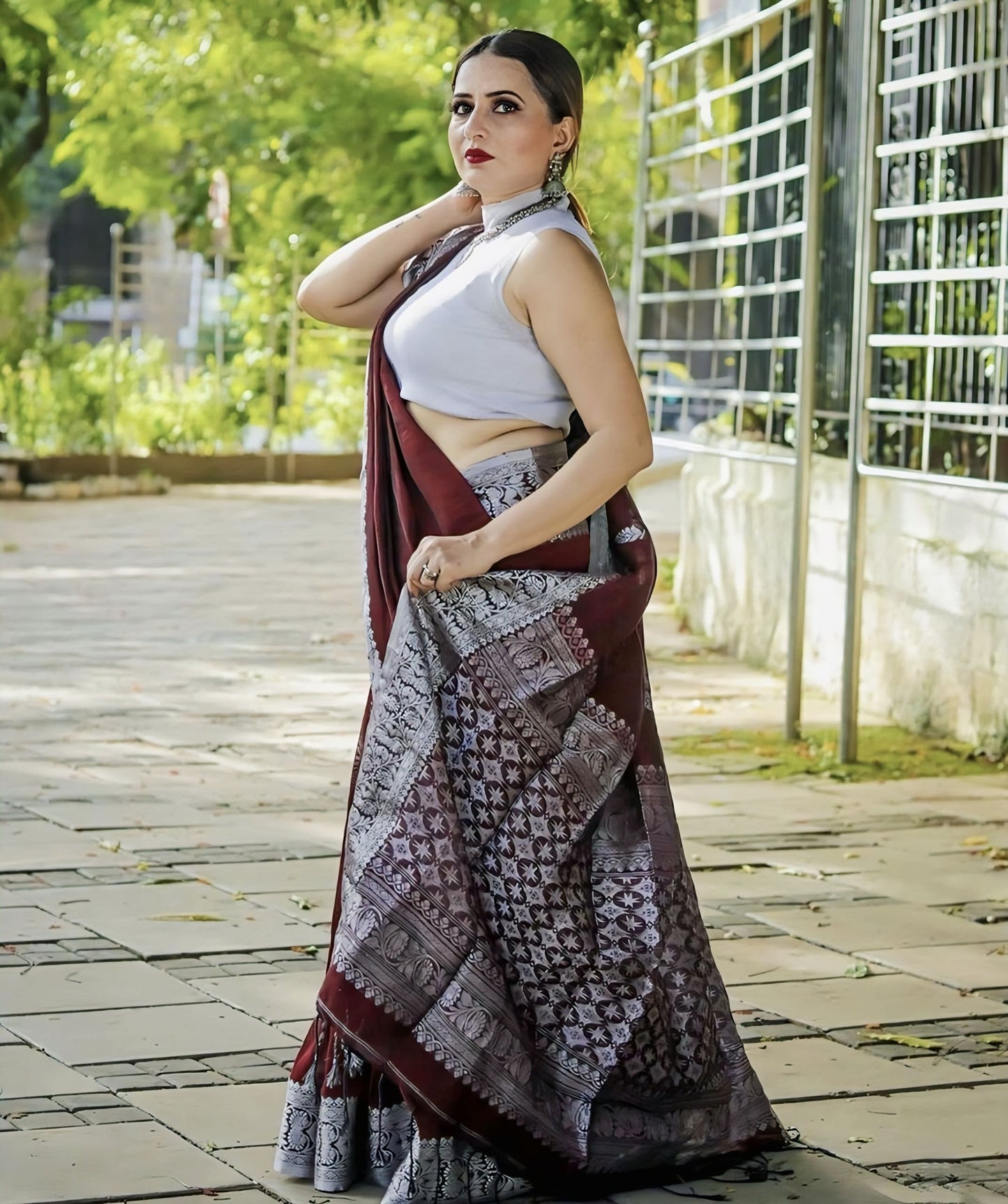 Wine Soft Banarasi Silk Saree with Jacquard Weave & Contrast Silver Blouse Piece