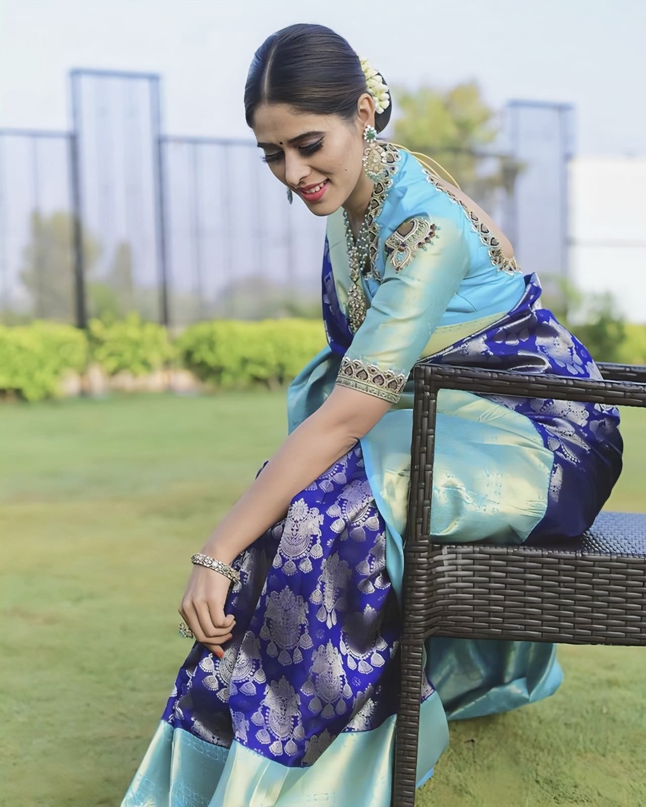 Blue Soft Banarasi Silk Saree with Jacquard Weave & Contrast Firozi (Turquoise) Blouse Piece