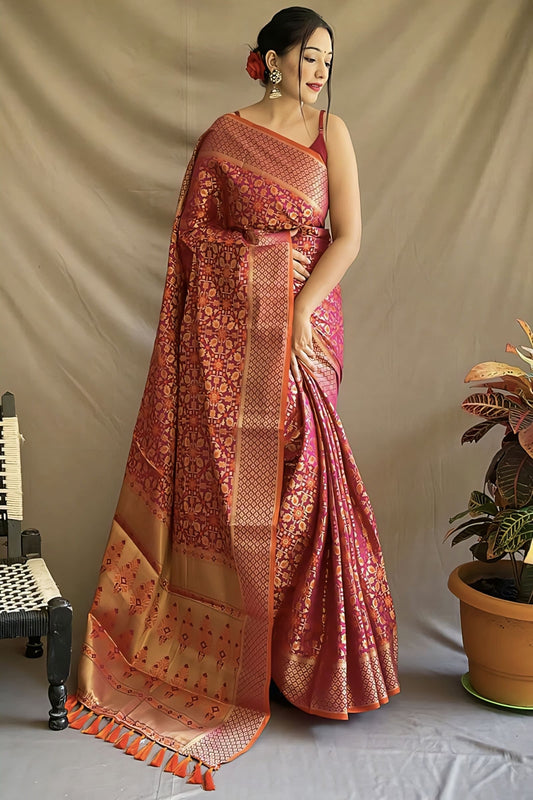 Dark Pink Patola Silk Saree with Thread Weaving & Matching Blouse Piece