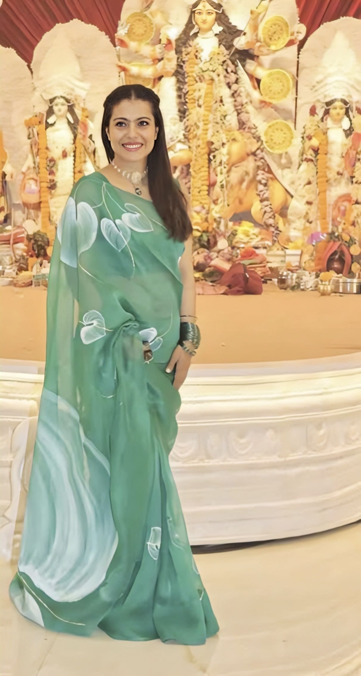 Kajol Inspired Emerald Green Hand-Painted Organza Saree with Gota Work | Anthuriums Designer Saree